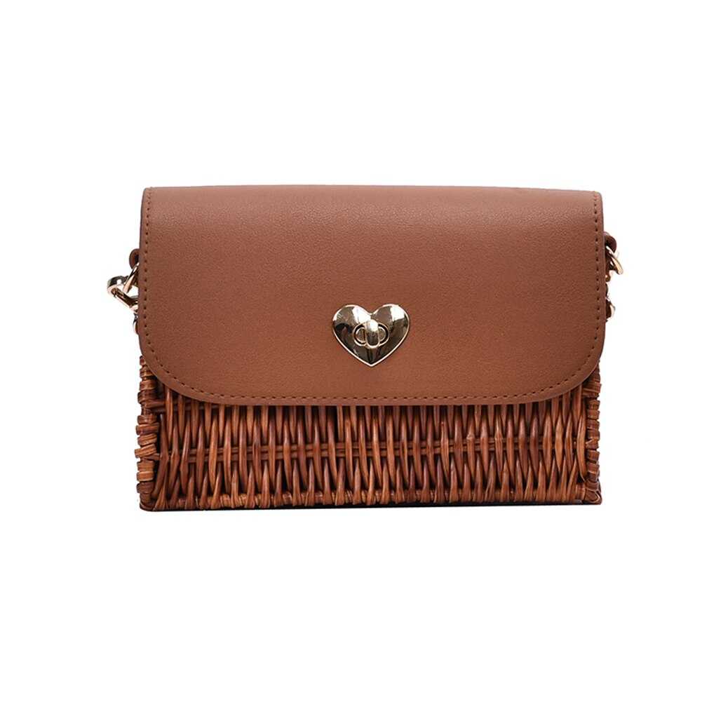 תיק קש ארוג בעיטור לב